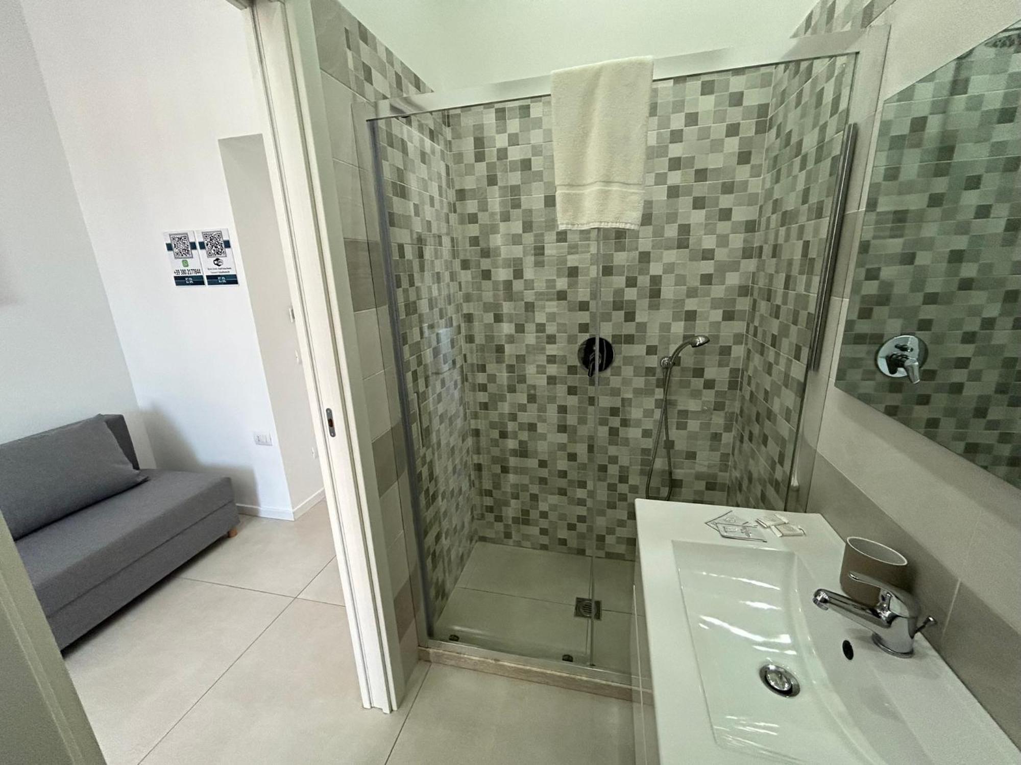 Enjoy Rooms Naples Exterior photo